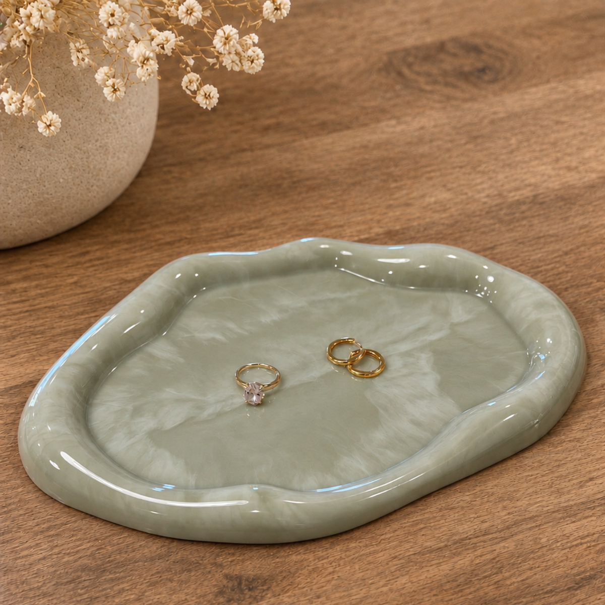 ARIA TRAY