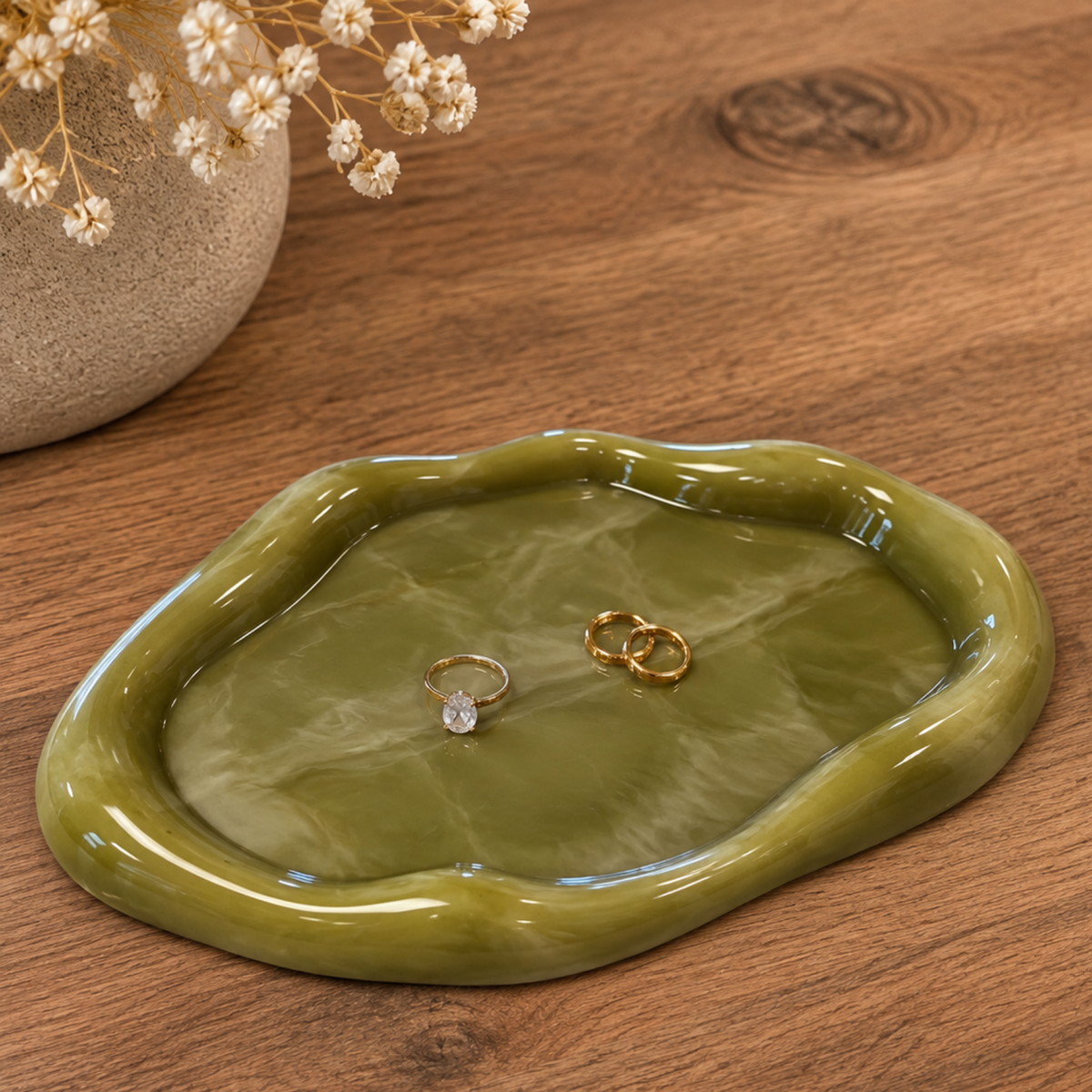 ARIA TRAY
