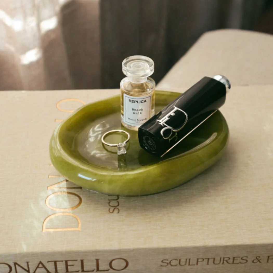 ARIA TRAY